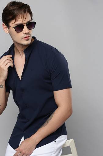men's short sleeves textured navy blue shirt
