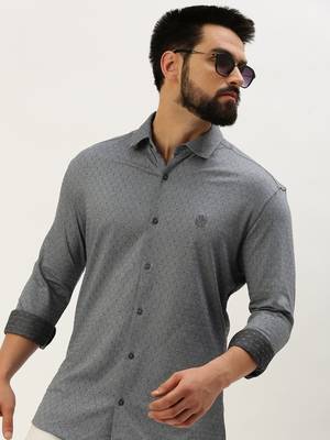 men's long sleeves geometric grey shirt 1