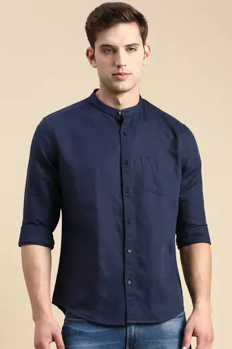Showoff men's long sleeves solid navy blue shirt