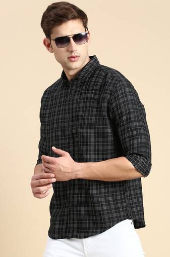 Showoff men's long sleeves checked black shirt