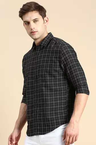 Showoff men's long sleeves checked black shirt