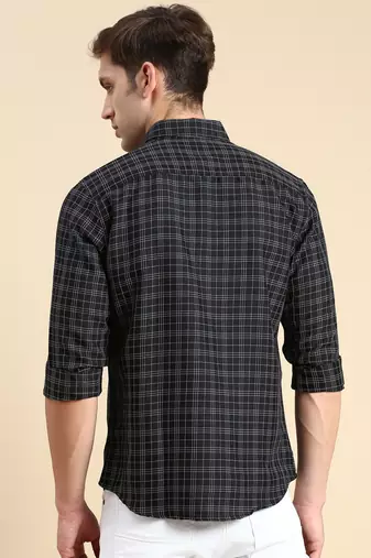 Showoff men's long sleeves checked black shirt