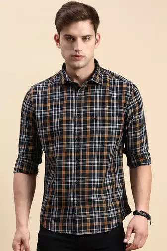 Showoff men's long sleeves checked navy blue shirt