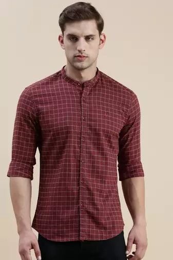 men's long sleeves gingham checks maroon shirt