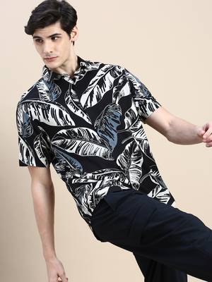 men's short sleeves floral black shirt 1