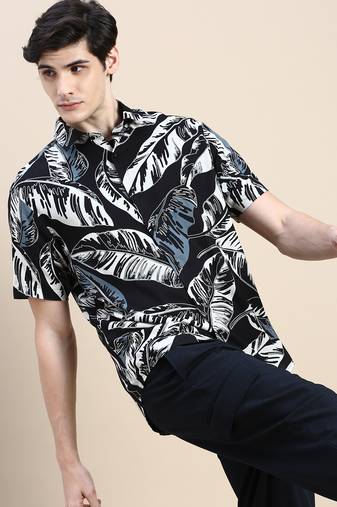 men's short sleeves floral black shirt