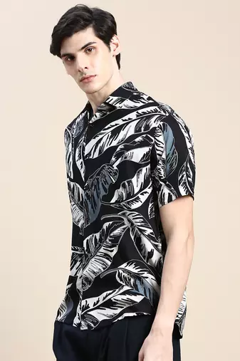 men's short sleeves floral black shirt