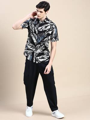 men's short sleeves floral black shirt 5