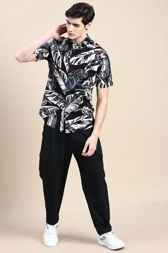 men's short sleeves floral black shirt