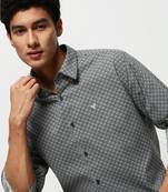 men's long sleeves geometric black shirt