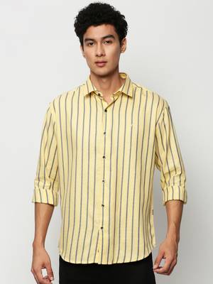 men's long sleeves vertical stripes yellow shirt 2