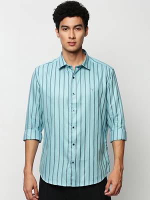 men's long sleeves vertical stripes blue shirt 2