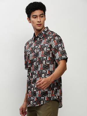 men's short sleeves abstract black shirt 3