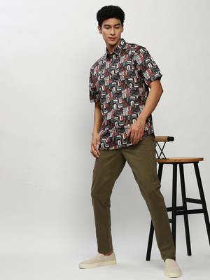 men's short sleeves abstract black shirt 5