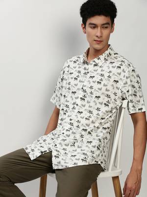 men's short sleeves conversational white shirt 1