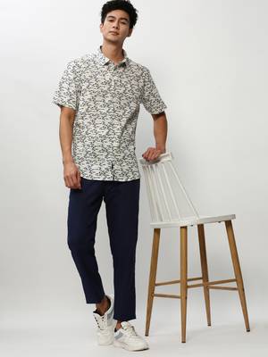 men's short sleeves conversational white shirt 5