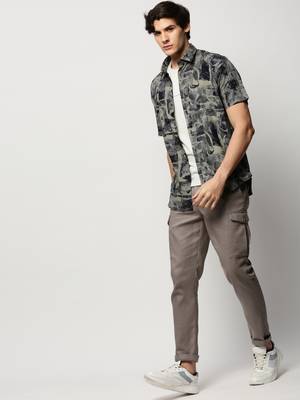 men's short sleeves abstract khaki shirt 5