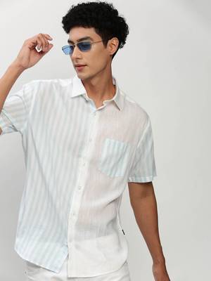 men's short sleeves vertical stripes white shirt 1