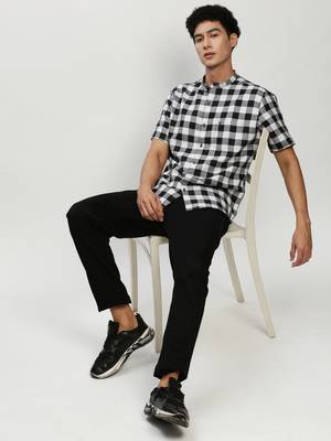 men's short sleeves gingham checks black shirt 5