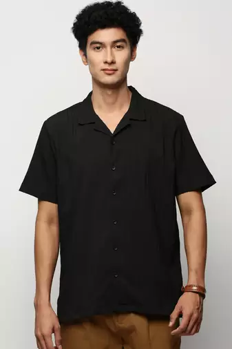Showoff men's short sleeves vertical stripes black shirt