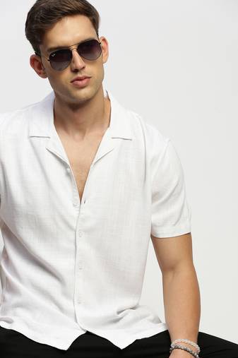 men's short sleeves solid white shirt