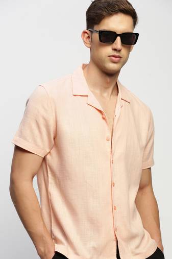 men's short sleeves solid peach shirt