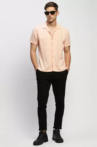 men's short sleeves solid peach shirt