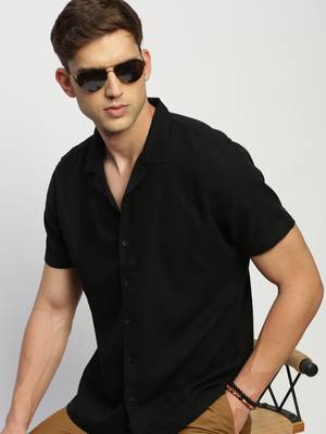 men's short sleeves solid black shirt 1