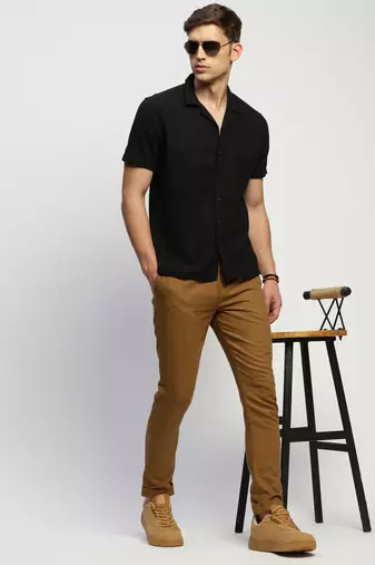 men's short sleeves solid black shirt