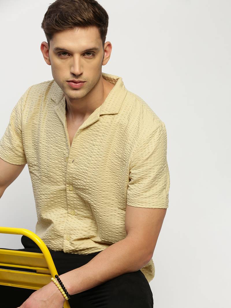 Showoff men's short sleeves solid cream shirt