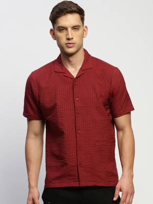 men's short sleeves solid maroon shirt 2
