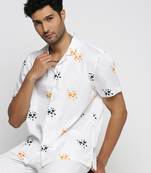 men's short sleeves graphic white shirt