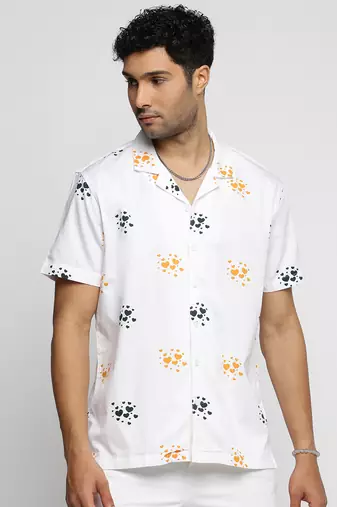 men's short sleeves graphic white shirt