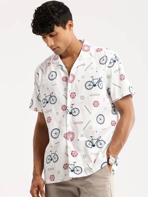 men's short sleeves graphic white shirt 2