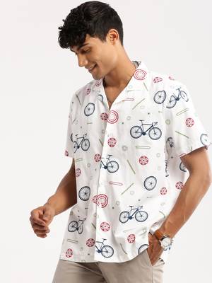 men's short sleeves graphic white shirt 3