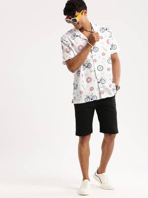 men's short sleeves graphic white shirt 5
