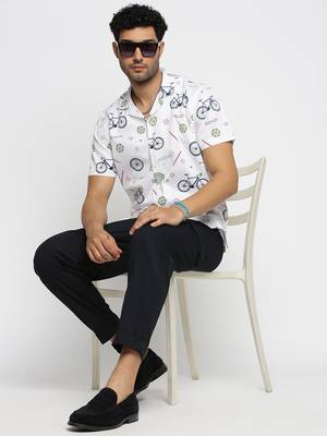 men's short sleeves graphic white shirt 5