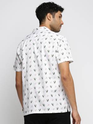 men's short sleeves graphic white shirt 4