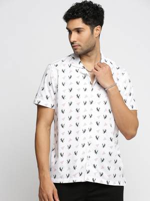 men's short sleeves graphic white shirt 2