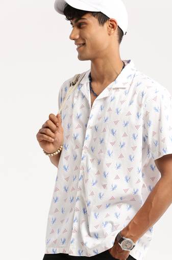 men's short sleeves graphic white shirt