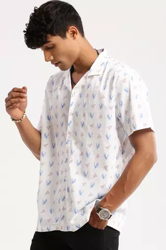 men's short sleeves graphic white shirt
