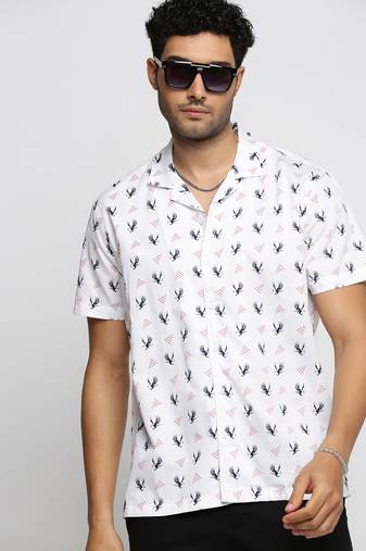 men's short sleeves graphic white shirt