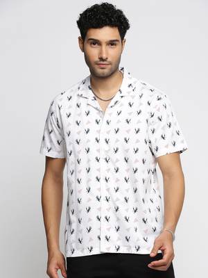men's short sleeves graphic white shirt 2