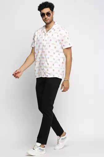 men's short sleeves graphic white shirt