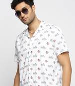 men's short sleeves graphic white shirt