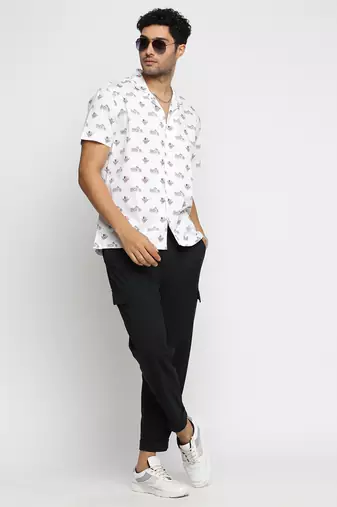 men's short sleeves graphic white shirt