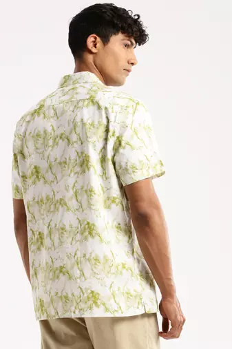 men's short sleeves abstract white shirt