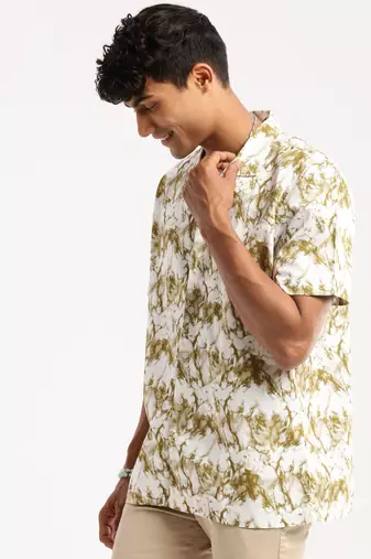 men's short sleeves abstract white shirt