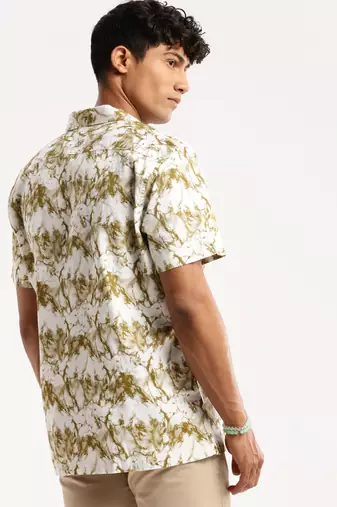 men's short sleeves abstract white shirt