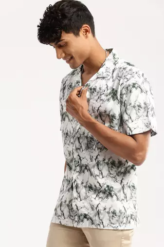 men's short sleeves abstract white shirt